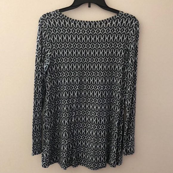 Old navy black white Top Size XS New - Picture 3 of 4